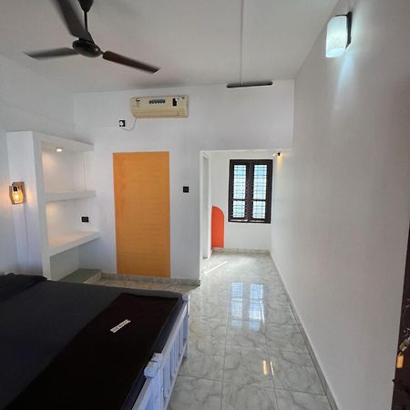 Happy Land Hotel Varkala Exterior foto