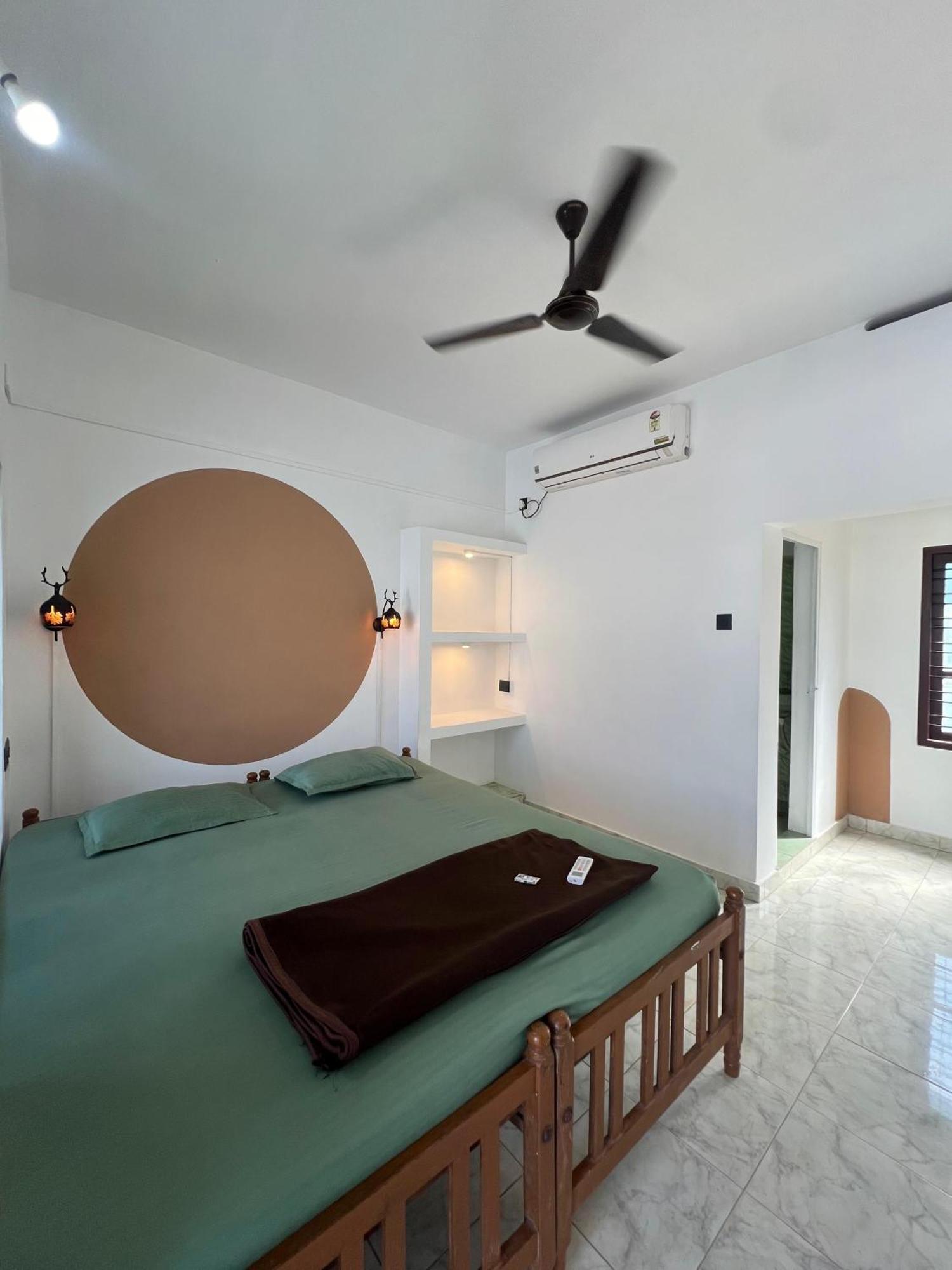 Happy Land Hotel Varkala Exterior foto