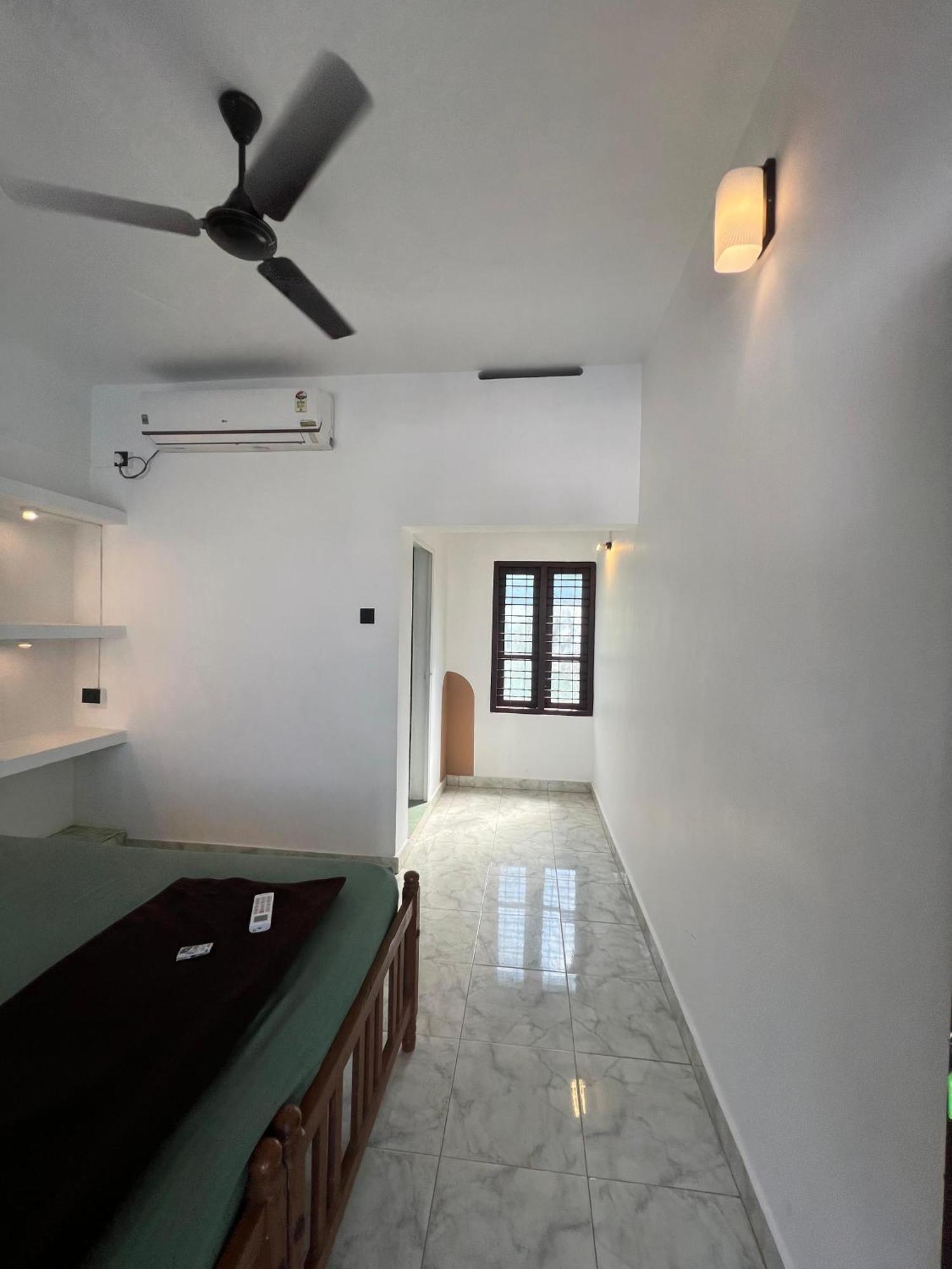 Happy Land Hotel Varkala Exterior foto